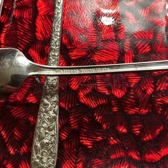 Nationally Silver Co set of 3 Silver plate spoons Vintage gently used condition - Picture 3 of 3